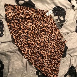 Leopard skirt